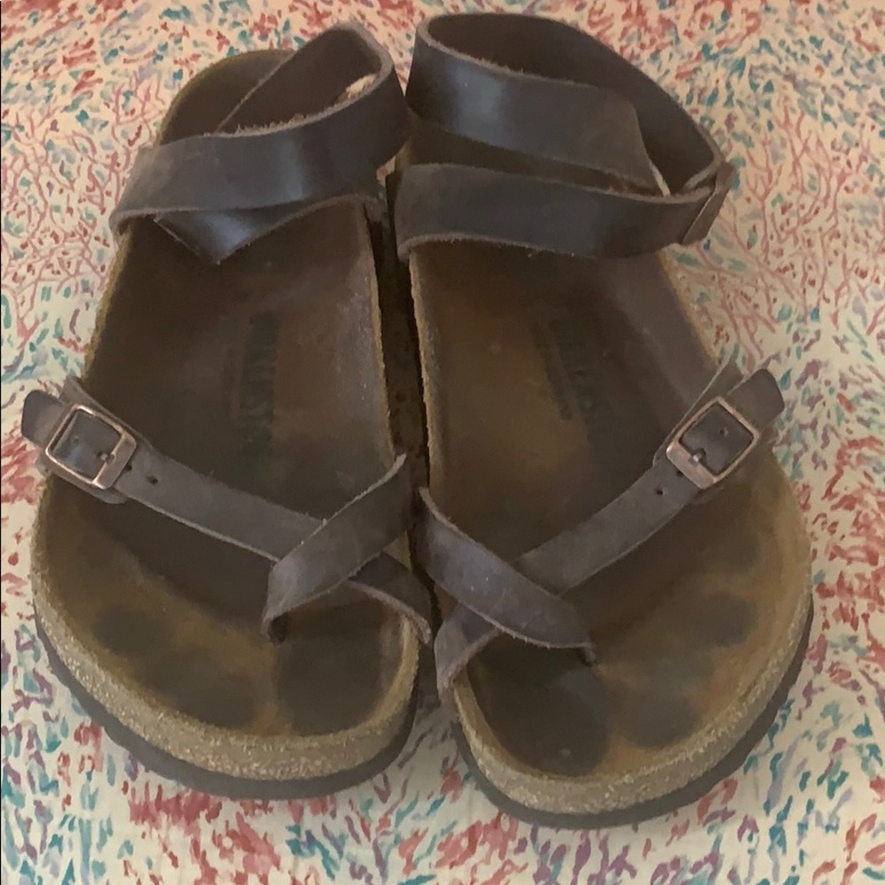 Brown Birkenstock’s with ankle strap. Size 39/9